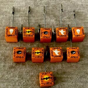 Halloween place card clips